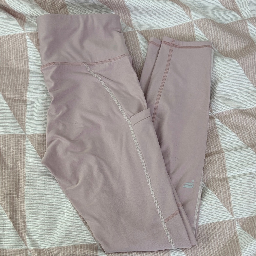 Fabletics Blush High-Waist Side-Pocket Leggings
